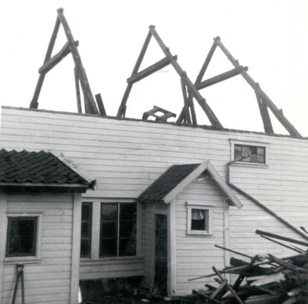 1969.09 - Orkan II - Løa sett fra vest - hele taket borte